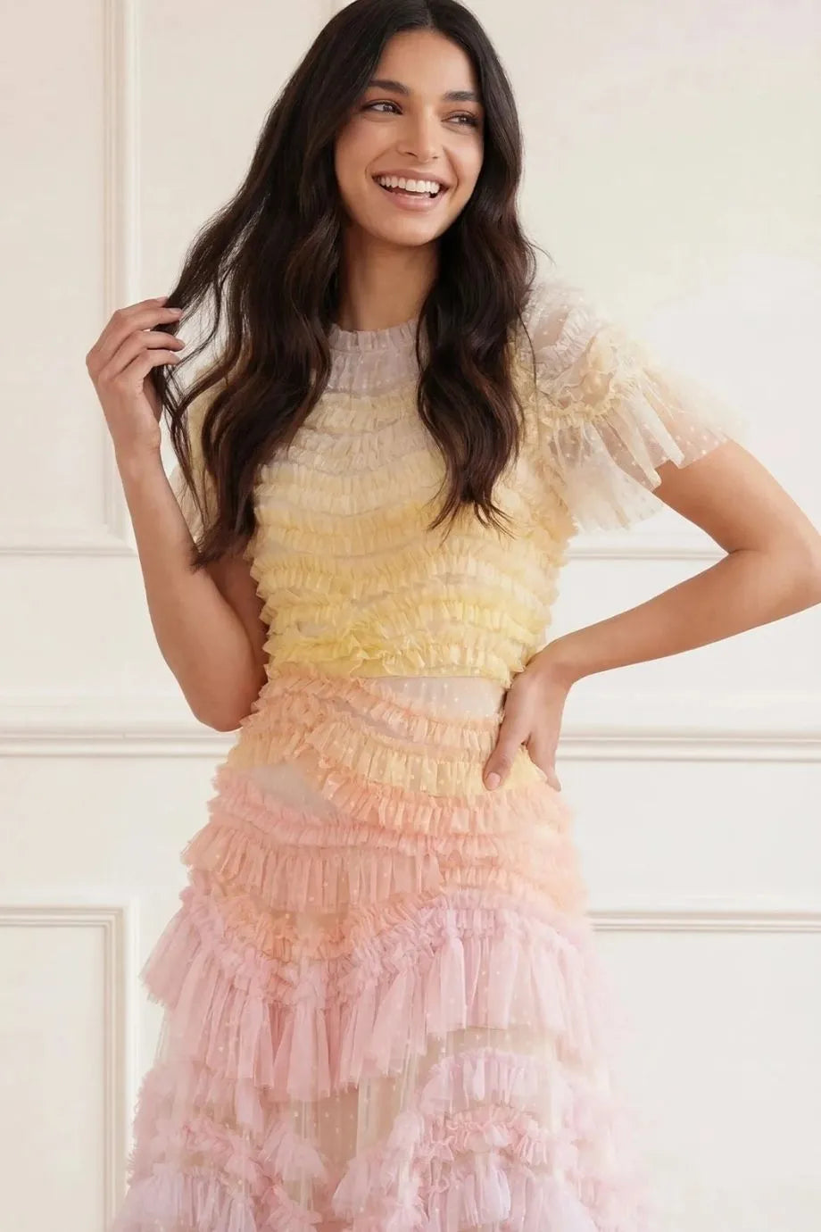 Wild Rose Ombre Ruffles Evening Dress in Pink