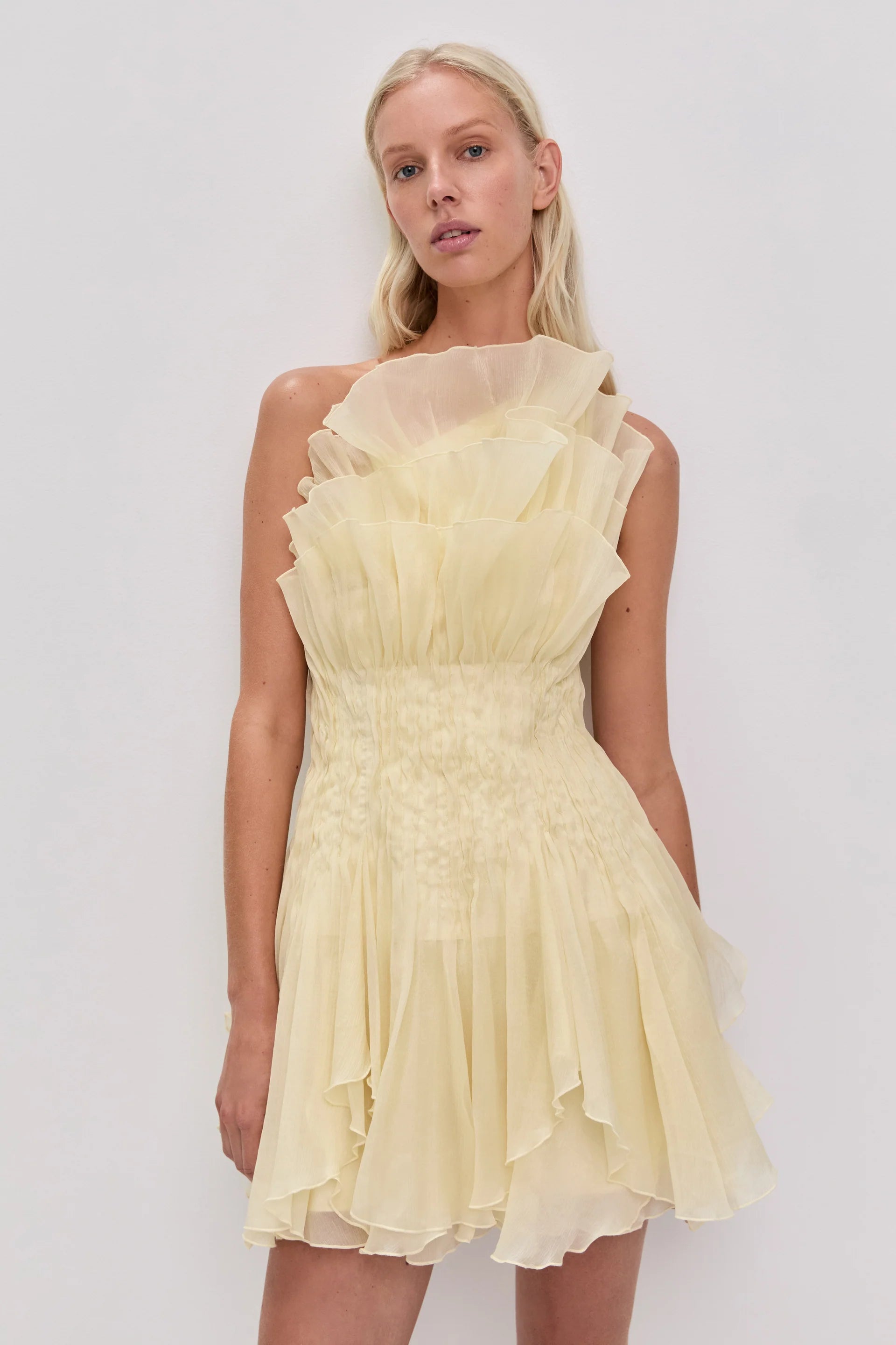 Nisha Sleeveless Mini Dress in Yellow