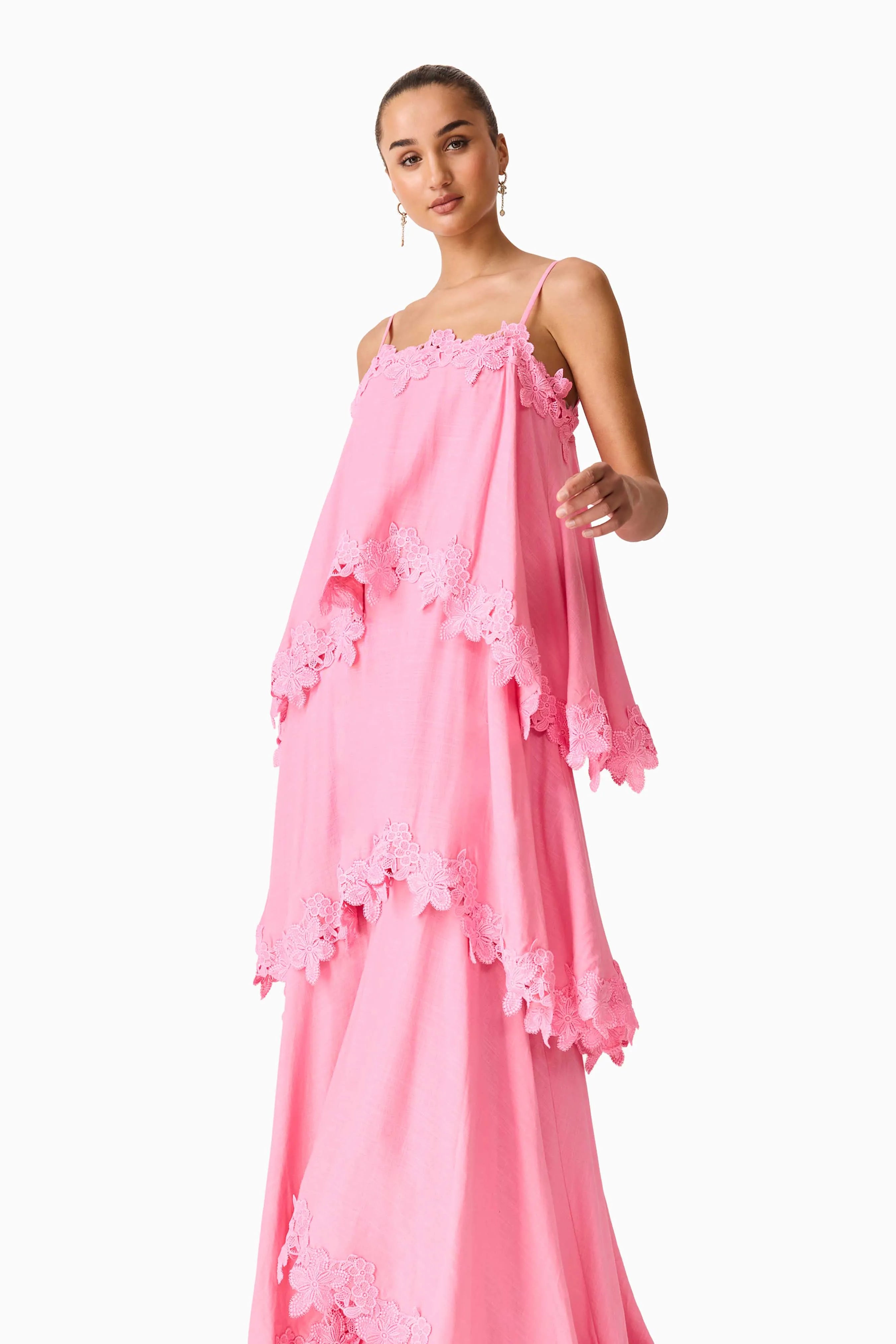 Miri Floral Tiered Sleeveless Linen Maxi Dress in Pink
