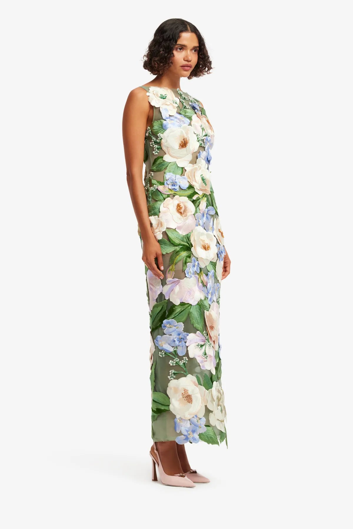 Fleur Hand-Embroidered Backless Sleeveless Floral Maxi Dress in Green
